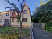 SANIERUNGSBEDÜRFTIGES LANDHAUS MIT TRAUMHAFTEM GARTEN...