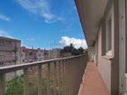 Sans travaux, beau 5 pièces rénové avec balcon au 3ème...