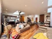 Santa Barbara Alta Hermoso Apartamento Triplex con Terraza