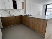 Santa Barbara Moderno Apartamento Iluminado con Balcón