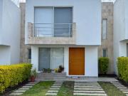 SANTA FE JURIQUILLA CASA EN PRIVADA AMENIDADES ALBERCA 3...