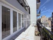 Santa Fe y Rivadavia 2 ambientes al frente Bcón.Terraza...