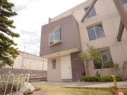 SANTA LUCÍA NORTE DE QUITO CASA EN VENTA 4 HABITACIONES...