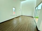 Santa Rosa de Jauregui casa de 129 m2 en VENTA RAH3620