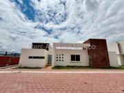 Santa Rosa de Jauregui casa de 129 m2 en VENTA RAH3620