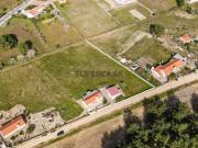 Quinta com Terreno Urbano a 10 min da Lagoa de Santo...