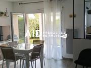 SARZEAU CENTRE BEL APPARTEMENT DEUX PICES REZ DE JARDIN