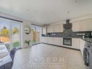 Saturn Road, Ipswich IP1, 4 bed town house to rent,...