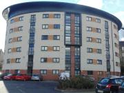 Saucel Crescent, Paisley, PA1 2 bed flat to rent £750...