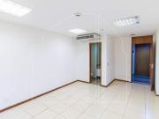 SAUS QD 03 BUSINESS POINT COM GARAGEM