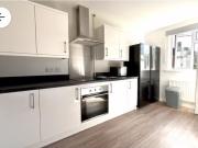 Savery Close, Norwich NR5, 5 bedroom semi detached house...