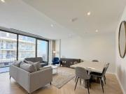 Saxon House, Parkland Walk, 3 Bedroom Flat
