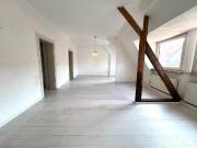 SB.Nauwieser Viertel Großzügige 4ZKB Altbau...