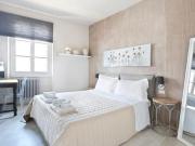 SCALA 41 Bilocale pieno centrale n.2