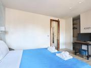 Scala 41 Bilocale pieno centro 1