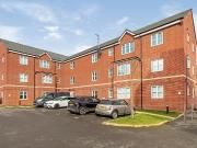 Scampston Drive, Wakefield WF3 2 bed apartment to rent...