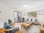 Scandi Inspired Executive Courtyard Apartment