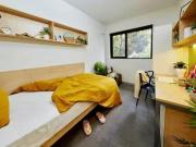 Scape Sydney Central Twin Room In a 8 bedroom Apartment