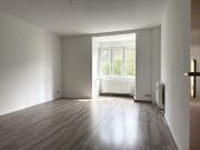 SchÃ¶ne 2 Raum Wohnung mit Balkon und Blick ins GrÃ¼ne