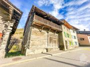 Scheune, die in Orsières in eine Hauptresidenz...