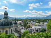 Schick mit Festungsblick