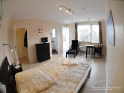 Schicke 1 Zimmer Wohnung mit Balkon in Berlin...