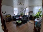 schicke 3 Zimmer Wohnung mit Dachterrasse