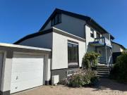 Schicke Einfamilien Doppelhaushälfte mit Doppelgarage in... Schicke Einfamilien Doppelhaushälfte mit Doppelgarage in...