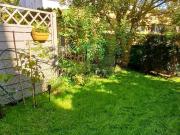 Schicke Gartenmaisonette mit Loggien, Balkon und Garage