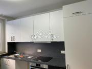 Schicke Whg. im 2.OG. mit neuer Küche, renov 3 Balkonen,...