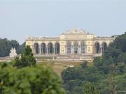 Schloss Schönbrunn und Gloriette geplanter Rohdachboden...