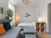 Schnapp dir die unsanierte Altbau Wohnung. Nähe...