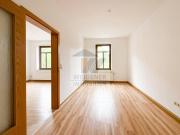 Schnäppchen! Große und helle 2 Raum Wohnung im Geraer...