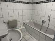 Schnuckelige 3 Zimmer Wohnung in zentraler Lage von Burg !