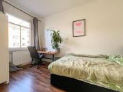 Schnuckelige Altbauwohnung mit Einbauküche!