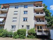 Schön aufgeteilte Erdgeschosswohnung mit Carport in...