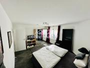 Schön geschnittene 3 Zimmer Wohnung mit Balkon in...