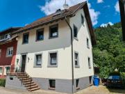 Schön renoviertes und gepflegtes Einfamilienhaus...