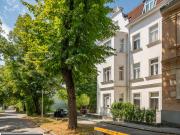 Sanierte Altbauwohnung in der Schönbrunnerallee 60  3,5...