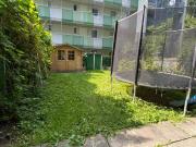 schöne 2,5 Zimmer Wohnung mit Terrasse und Garten