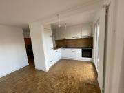 Schöne 2.5 Zimmerwohnung Komplett renoviert