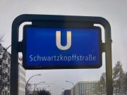 Schöne 2 Zimmer Altbauwohnung Provisionsfrei !