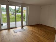 Schöne 2 Zimmer Gartenwohnung in zentraler Lage
