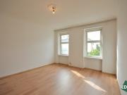 Schöne 2 Zimmer Ordination/Praxis direkt auf der...