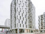 Schöne 2 Zimmer Wohnung mit Balkon in den Donaumarina...