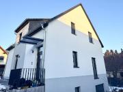 Schöne 2 Zimmer Wohnung mit eigenem Zugang zu vermieten