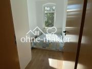 Schöne 2 Zimmer Wohnung, renoviert + möbliert