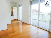 Schöne 2 Zimmerwohnung mit großer Terrasse in zentraler Lage