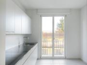 Schöne 3.5 Zimmerwohnung mit Sicht auf den Zürichsee