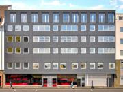 Hochwertige 3 Zi. Wohnung mit BLK, Erstbezug, EBK,...